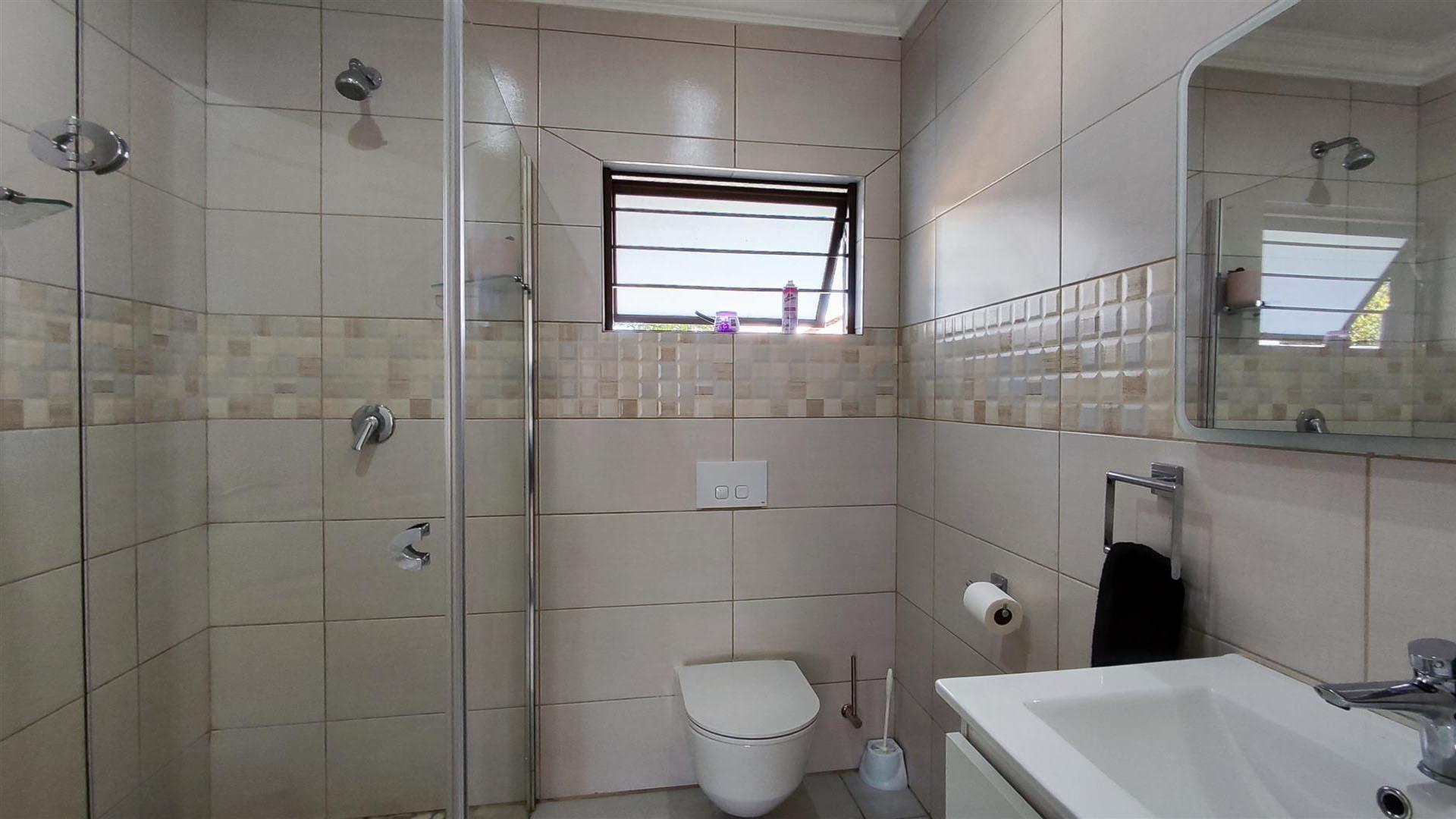 Bathroom 1 - 15 square meters of property in Atlasville