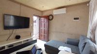 Lounges - 12 square meters of property in Soshanguve East
