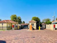 3 Bedroom 2 Bathroom Simplex for Sale for sale in Elandspark