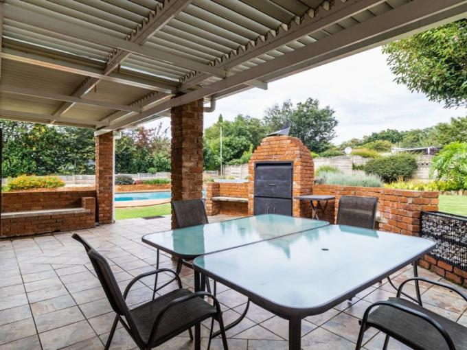 4 Bedroom House for Sale For Sale in Eastleigh - MR675422
