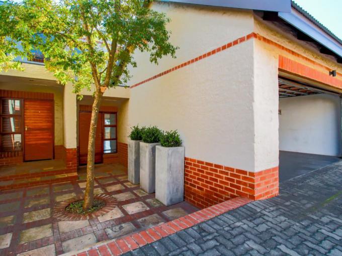 3 Bedroom Simplex to Rent in Centurion Central - Property to rent - MR675435