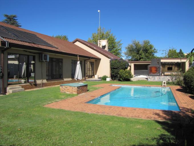 4 Bedroom House for Sale For Sale in Vanderbijlpark - MR675440
