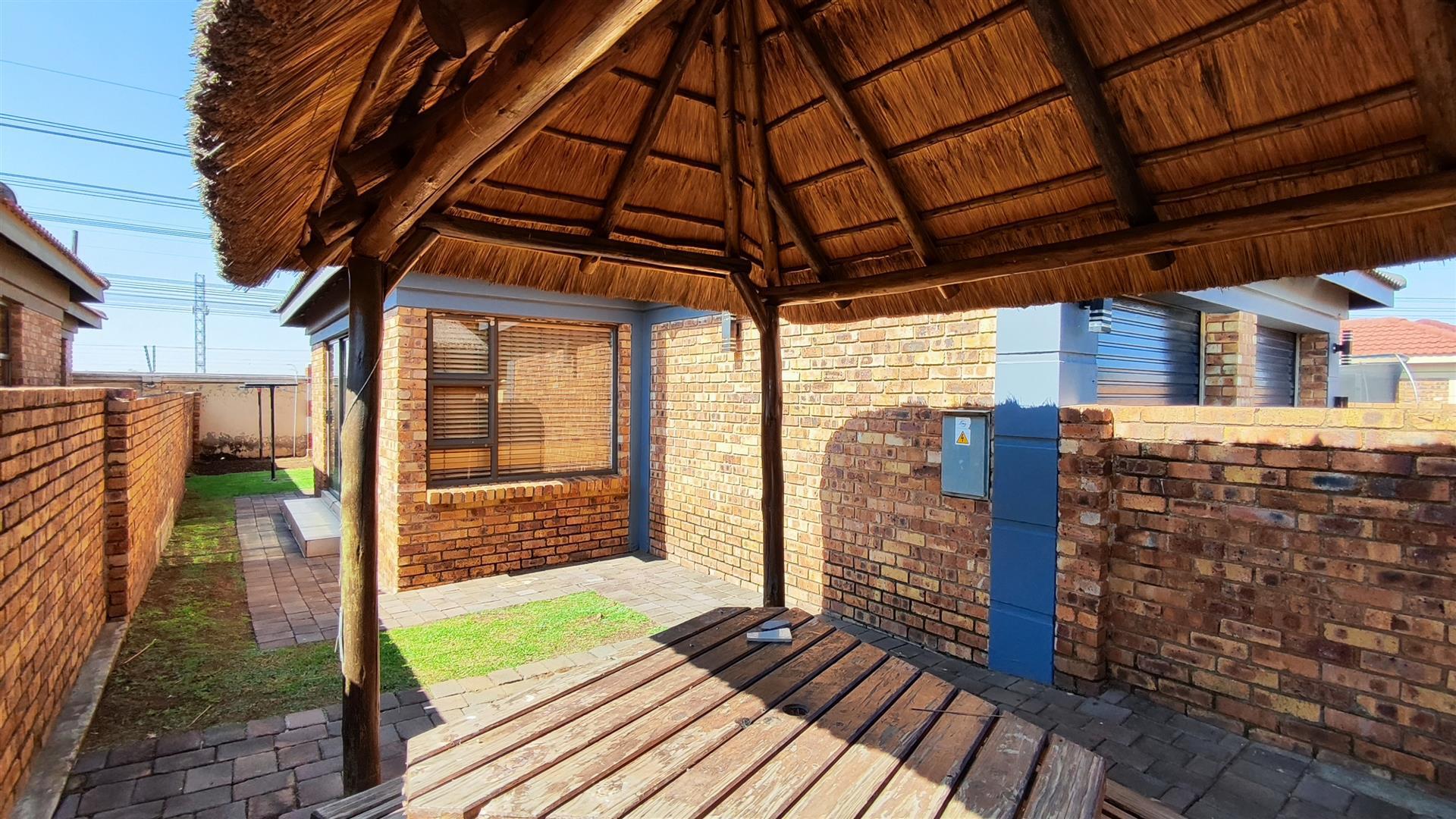 Front View of property in Southdowns Estate