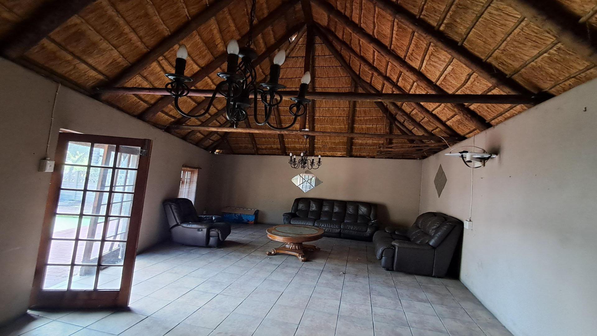 Lounges of property in Sasolburg