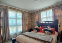  of property in Stilbaai (Still Bay)