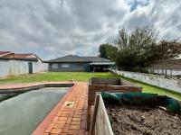  of property in Tulisa Park