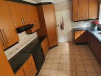  of property in Glenvista