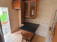  of property in Glenvista