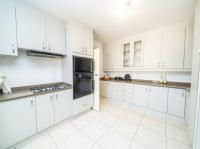  of property in Essexwold