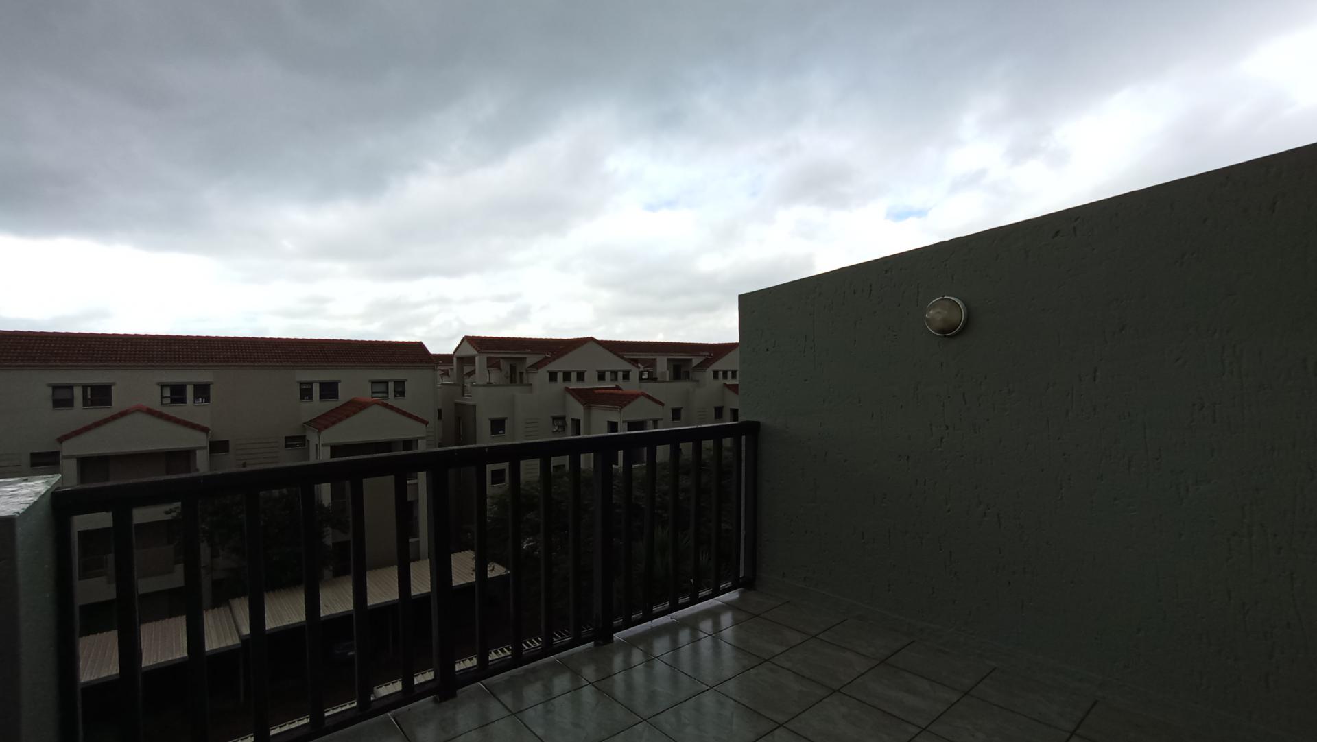 Balcony - 51 square meters of property in Sandton