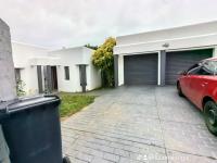 3 Bedroom 2 Bathroom House for Sale for sale in Faerie Glen