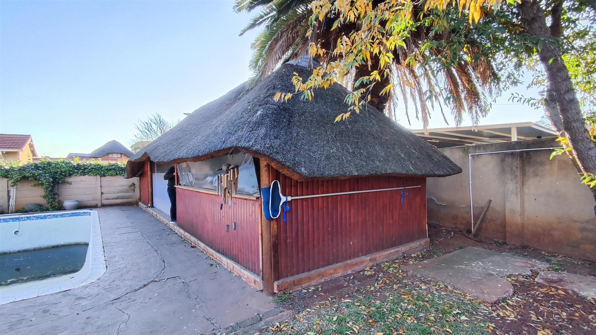 Entertainment - 57 square meters of property in Dalview