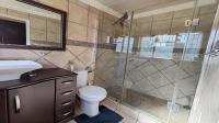 Bathroom 1 of property in Dalview