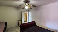 Main Bedroom - 27 square meters of property in Dalview