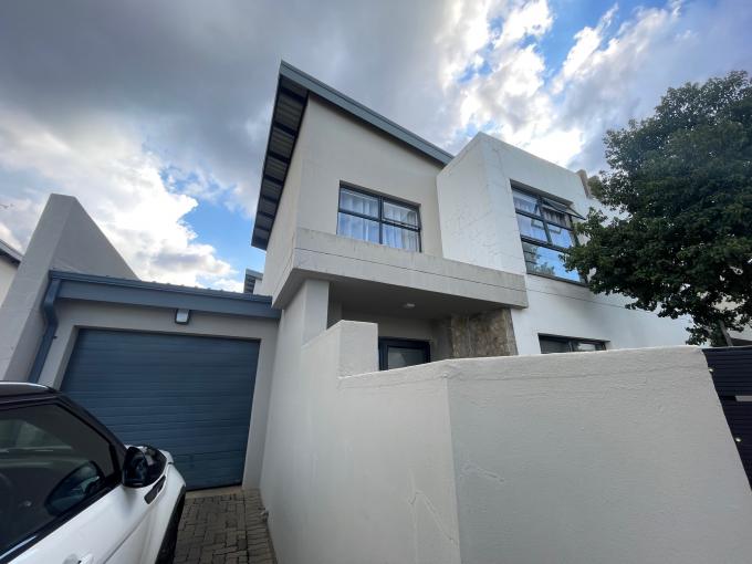2 Bedroom Duplex for Sale For Sale in Equestria - MR675504