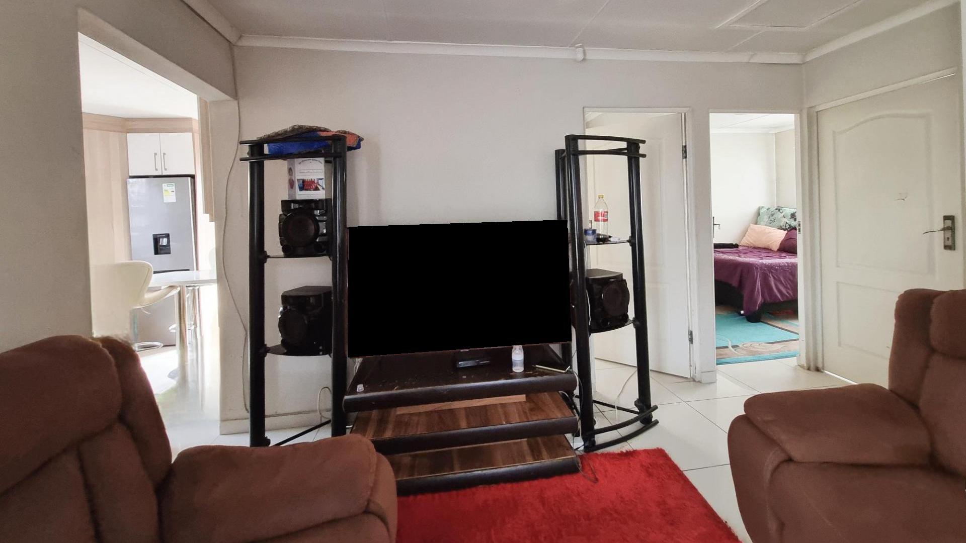 Lounges of property in Umtata