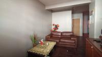 Lounges - 12 square meters of property in Sunnyside