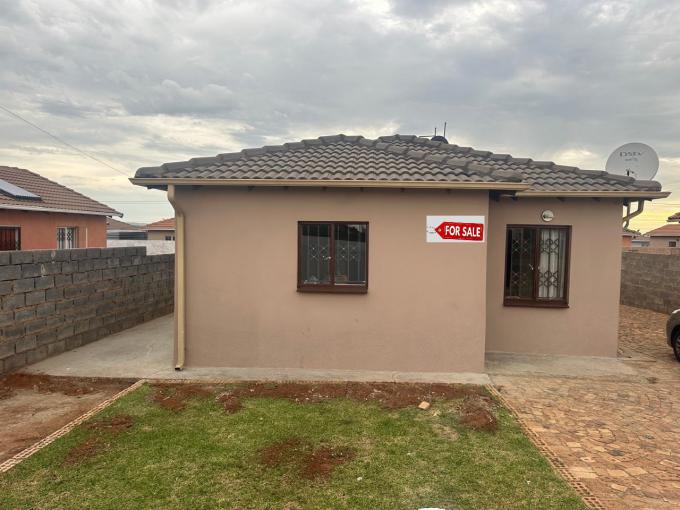 3 Bedroom House for Sale For Sale in Protea Glen - MR675525