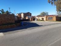 Front View of property in Honey Park