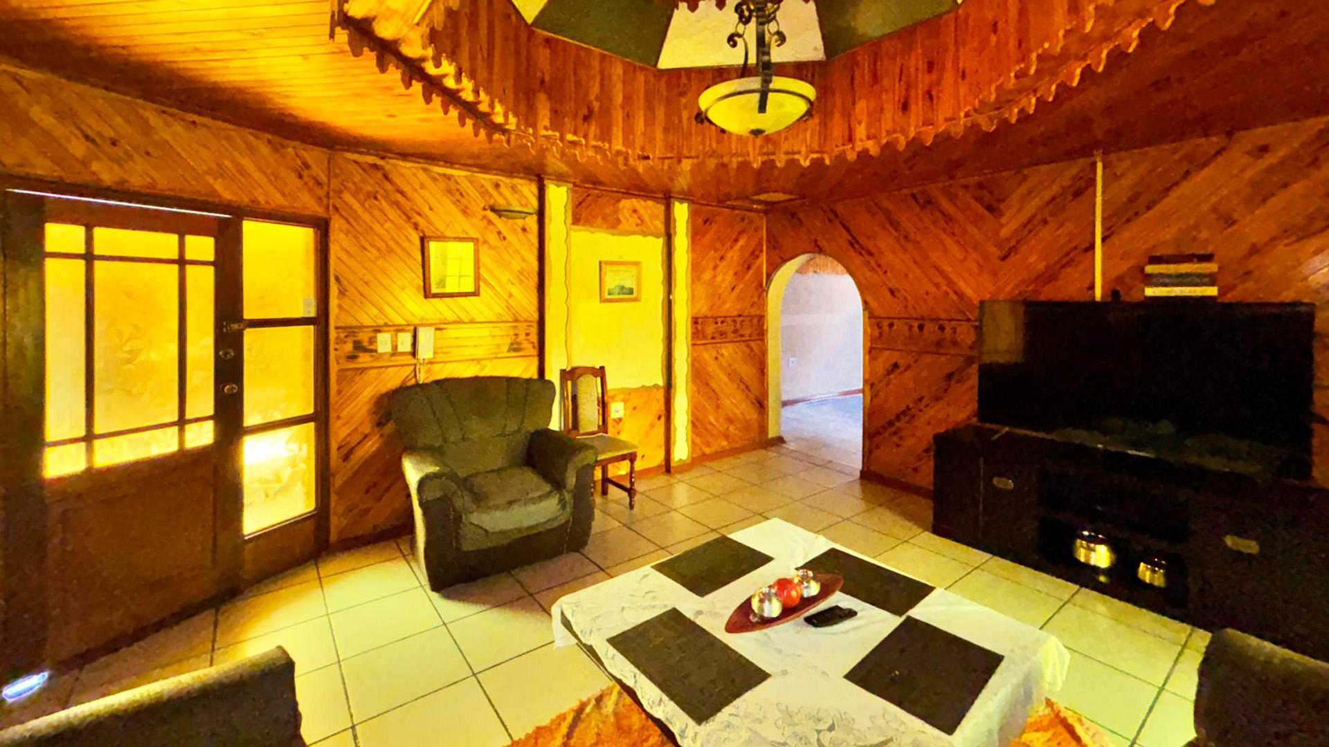 Lounges of property in Parys