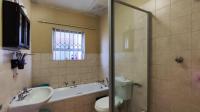 Bathroom 1 - 5 square meters of property in Birchleigh