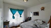 Bed Room 2 - 13 square meters of property in Birchleigh