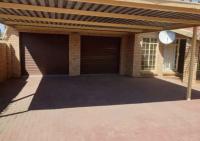 Front View of property in Reyno Ridge