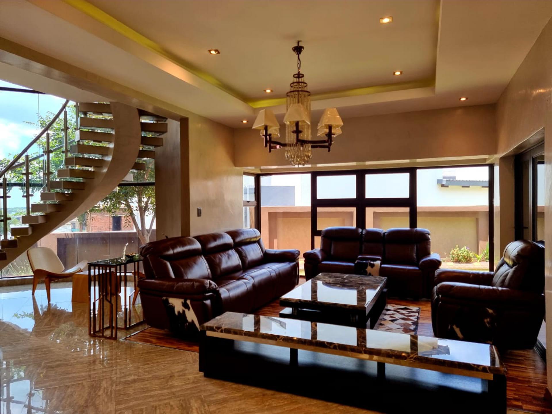  of property in Bendor