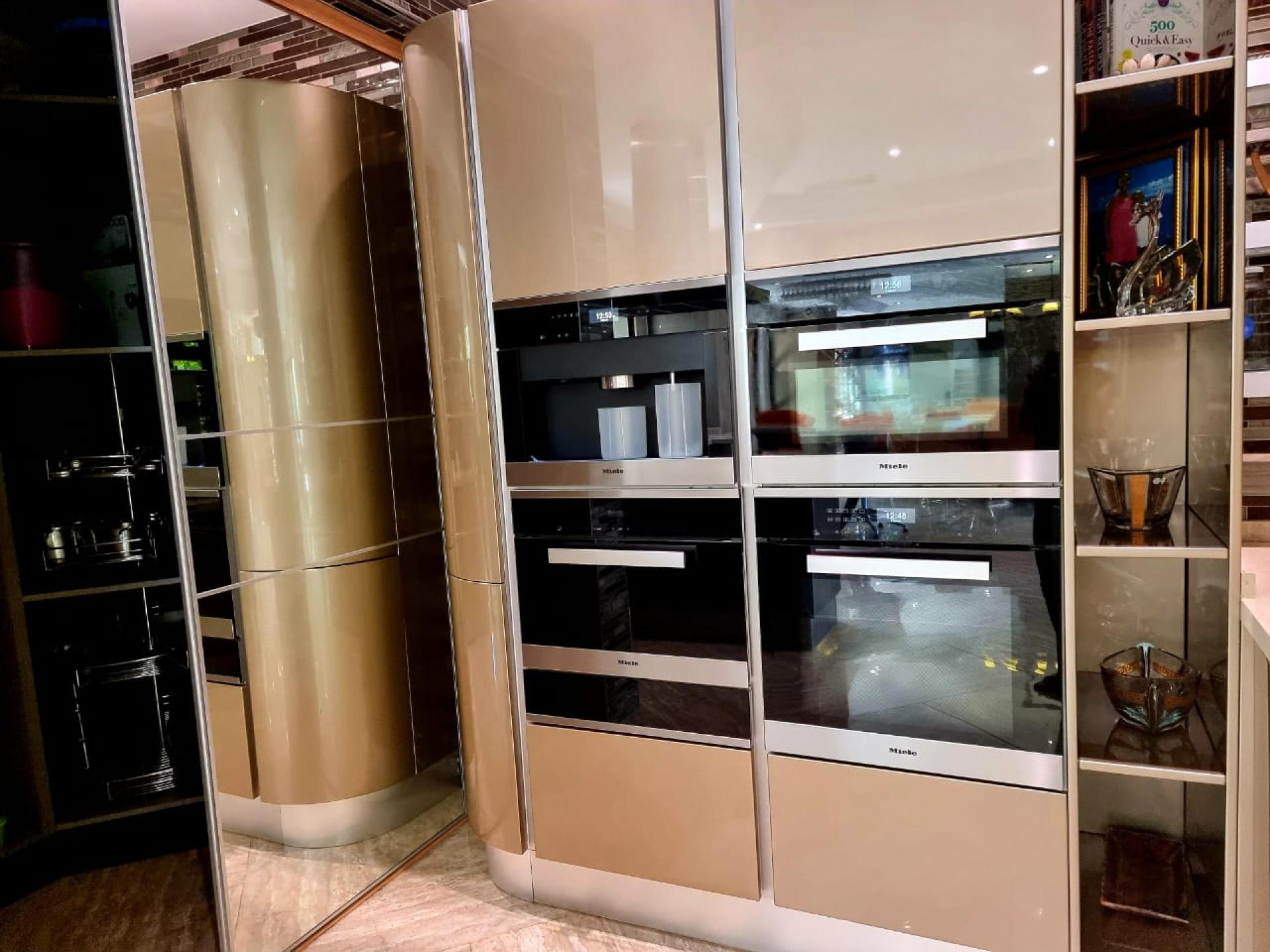  of property in Bendor