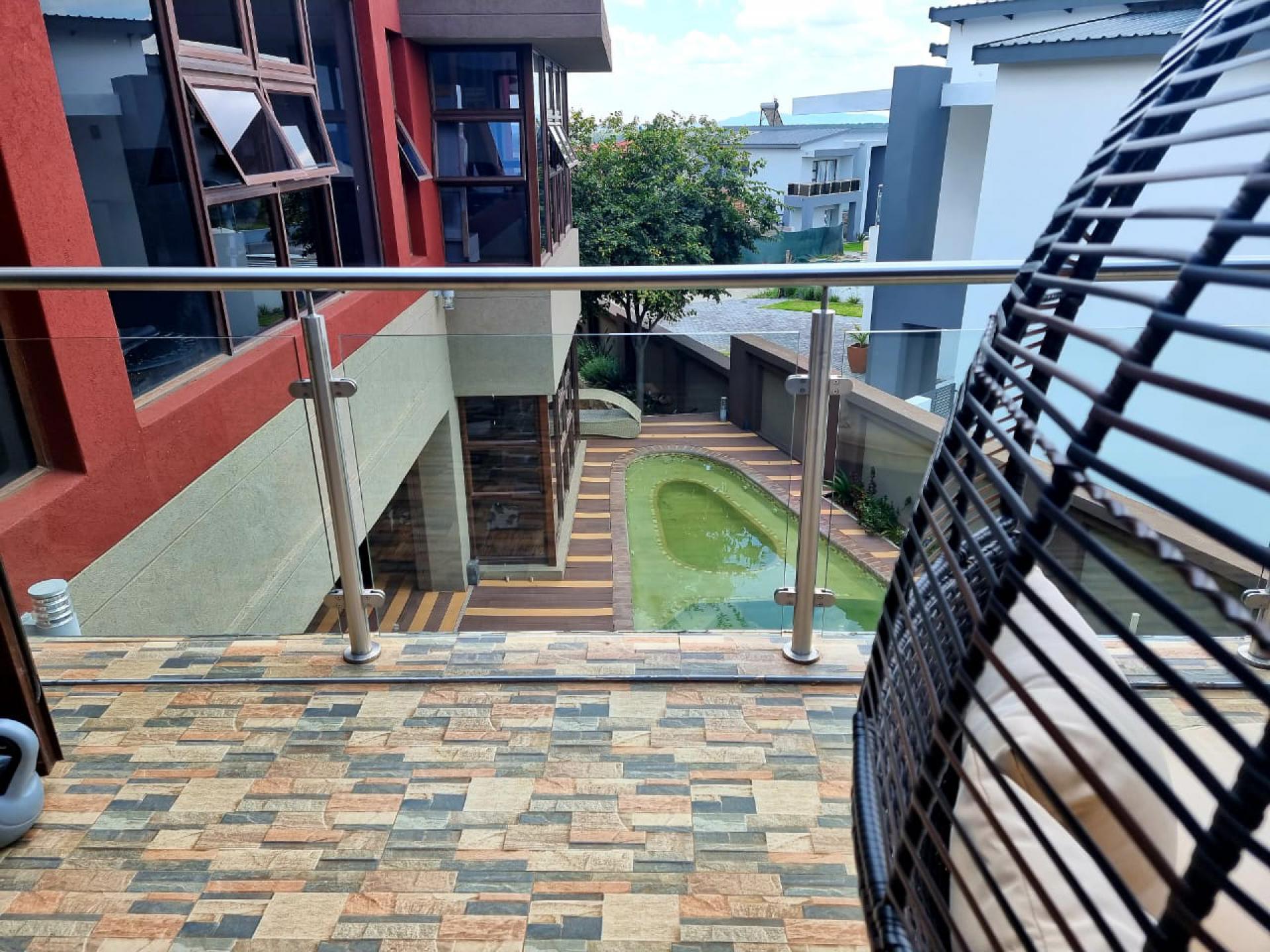  of property in Bendor