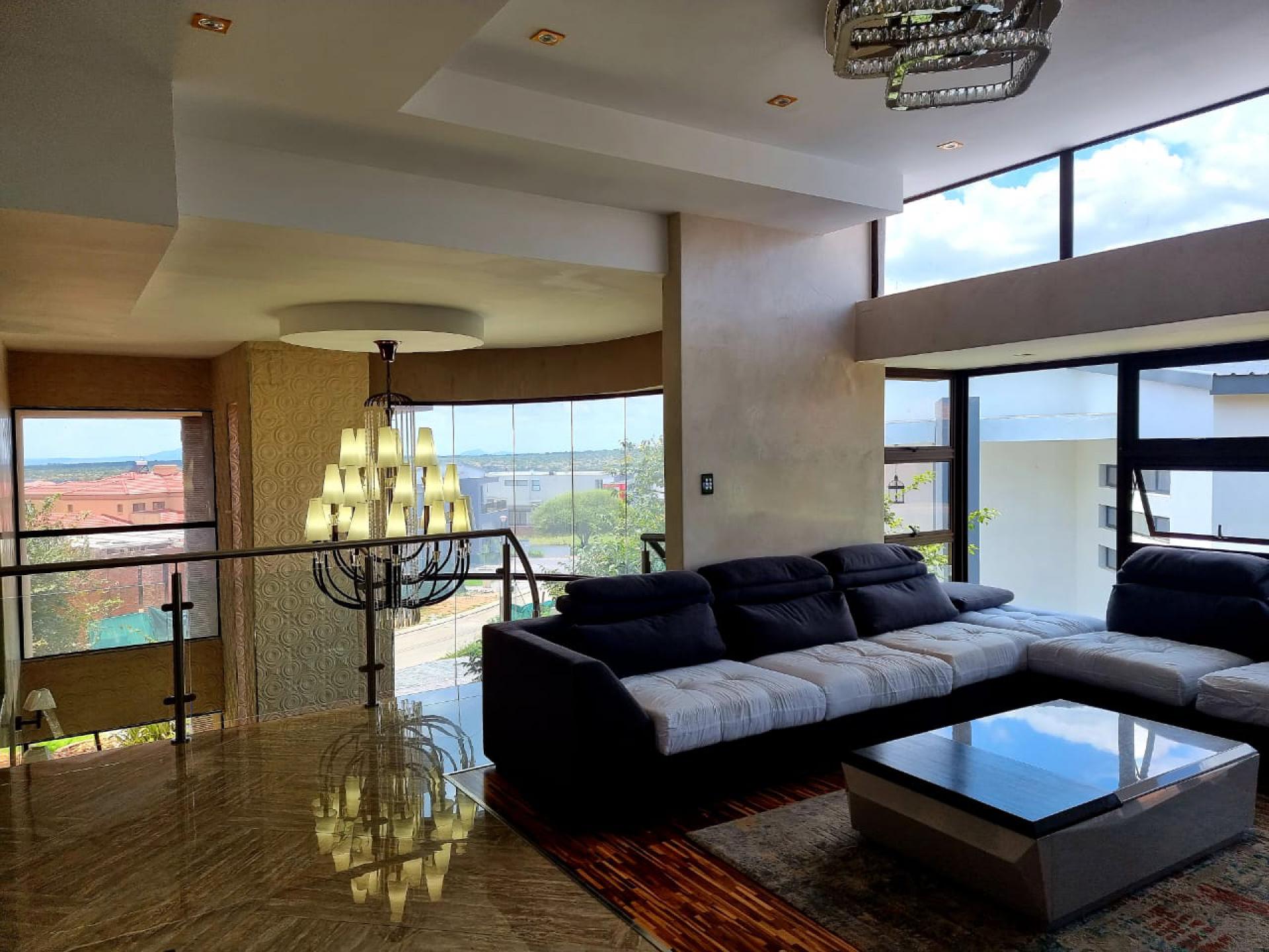  of property in Bendor