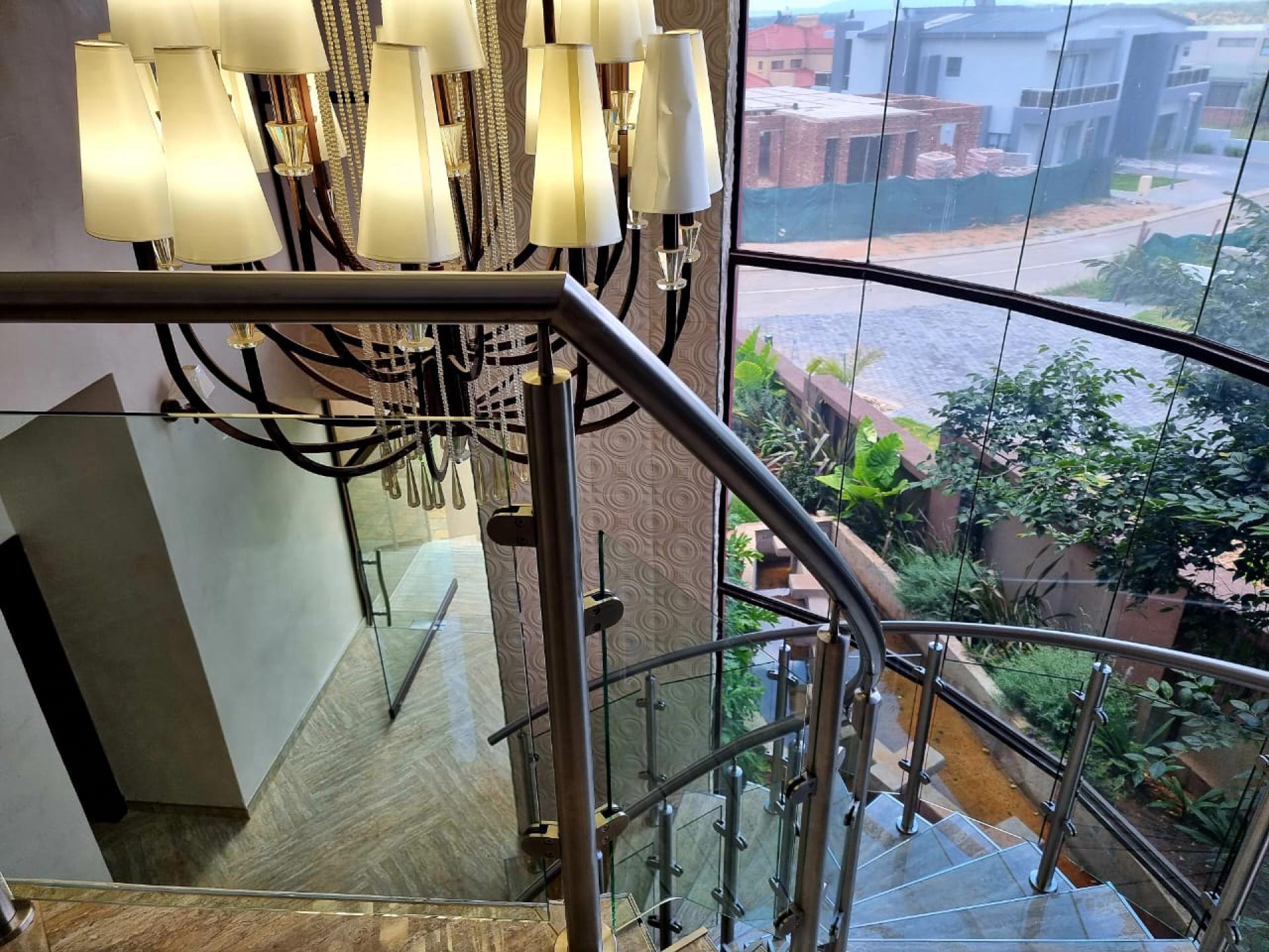  of property in Bendor