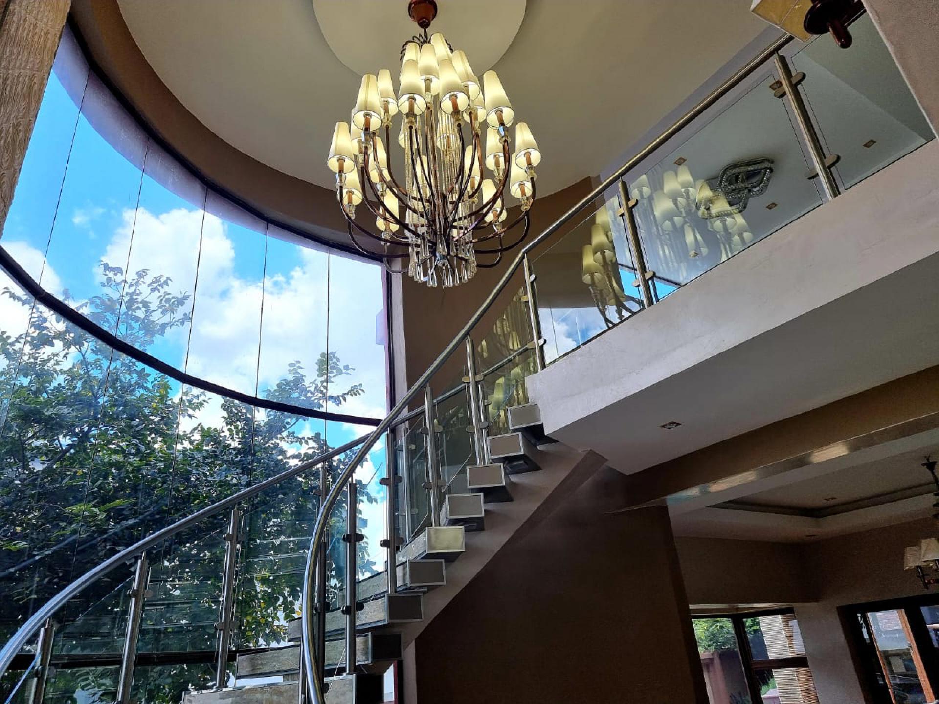  of property in Bendor