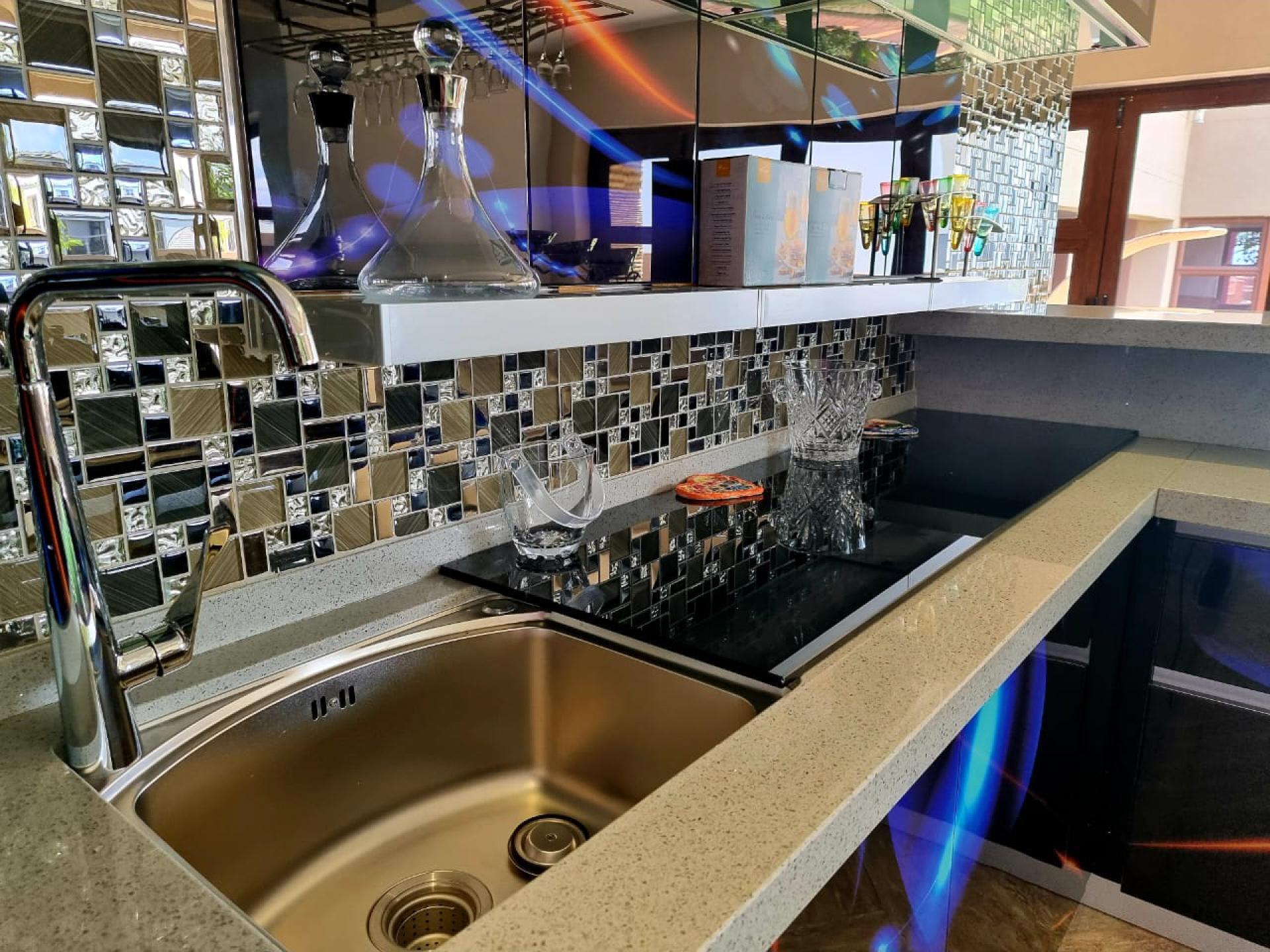  of property in Bendor