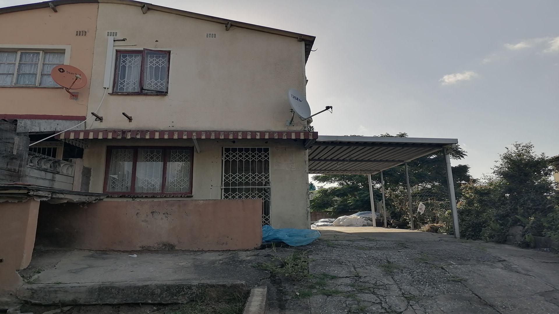 Front View of property in Chatsworth - KZN