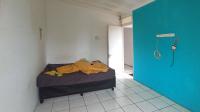 Bed Room 1 - 14 square meters of property in Crossmoor