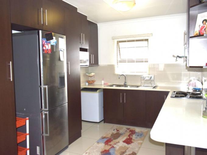 3 Bedroom Simplex for Sale For Sale in Parkrand - MR675619