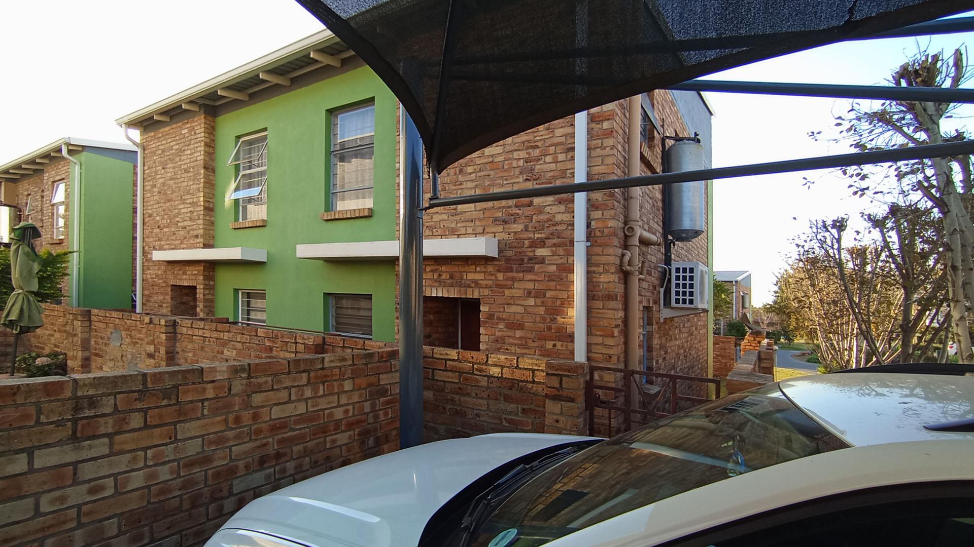 Front View of property in Theresapark