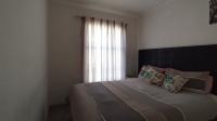 Bed Room 2 - 11 square meters of property in Theresapark