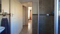 Bathroom 1 - 6 square meters of property in Theresapark