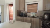 Kitchen - 6 square meters of property in Theresapark