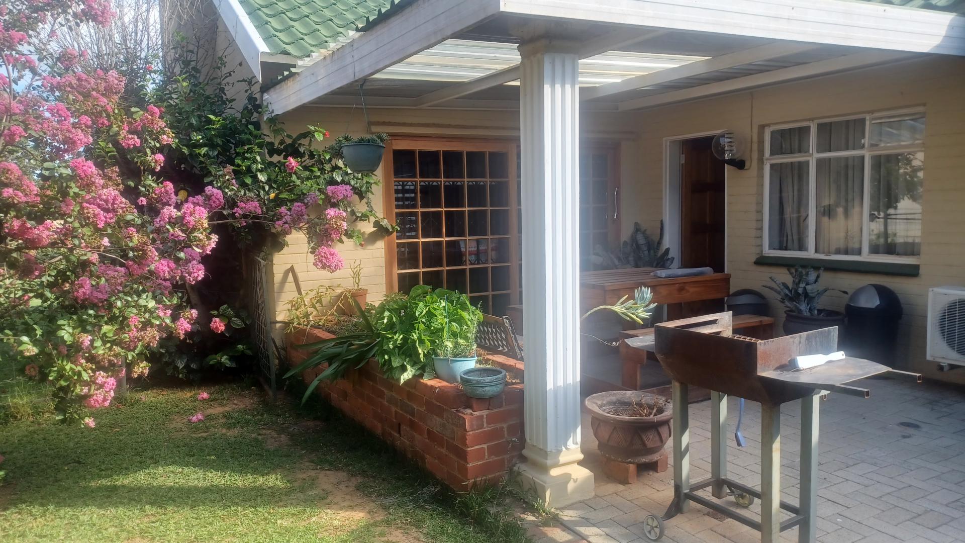  of property in Dagbreek