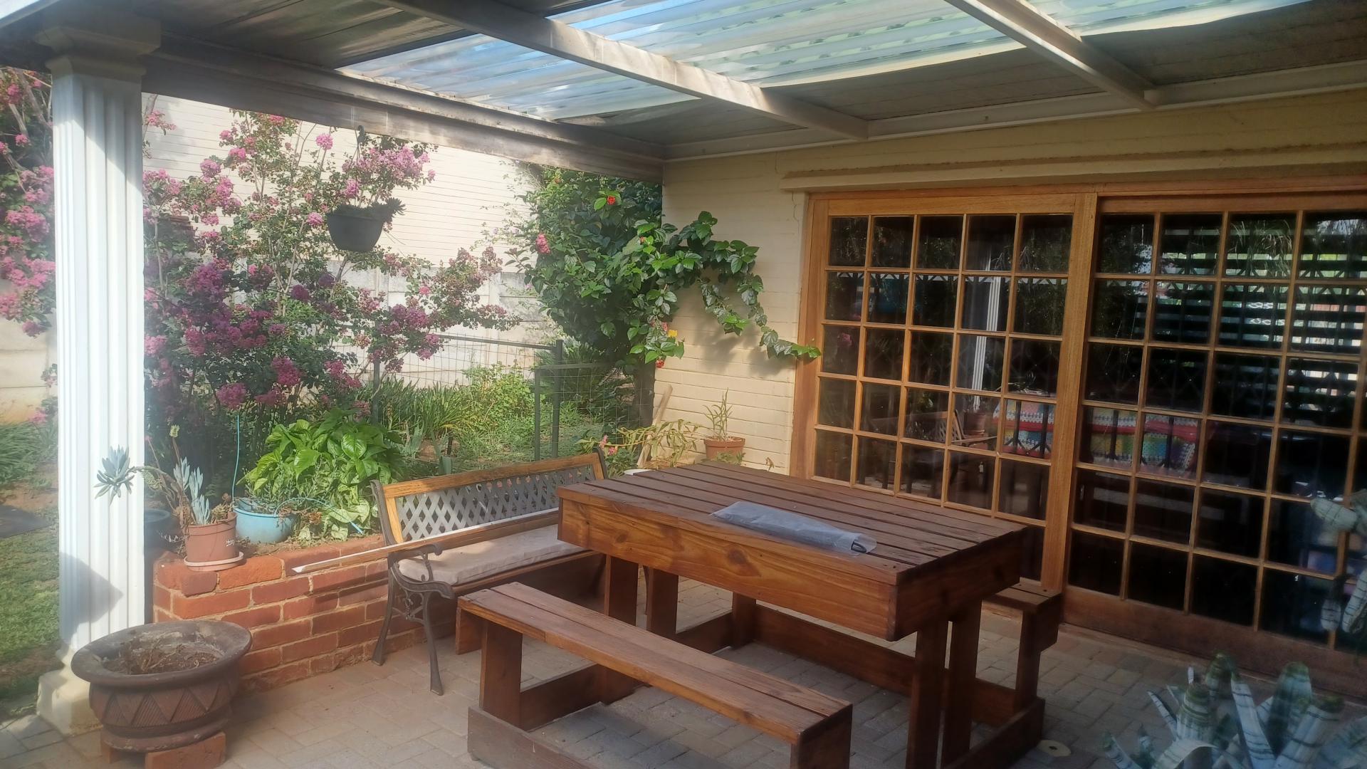  of property in Dagbreek