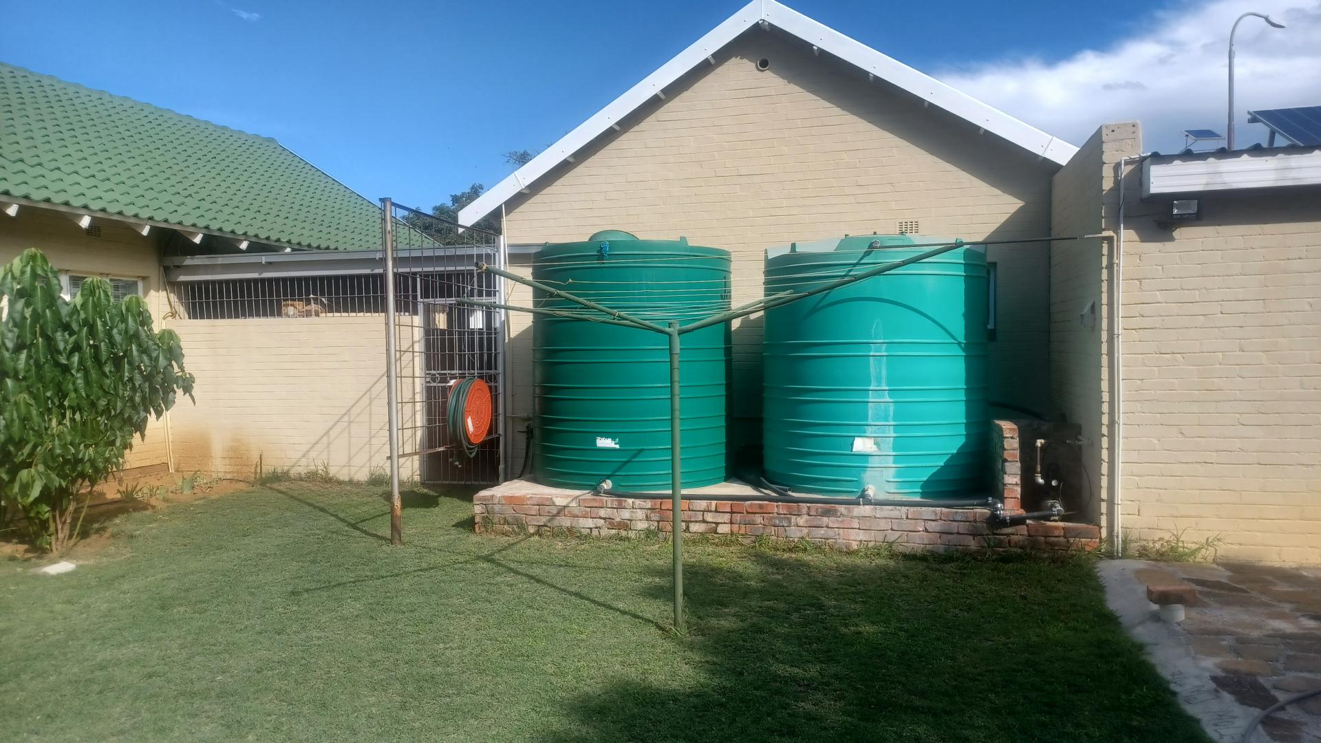  of property in Dagbreek