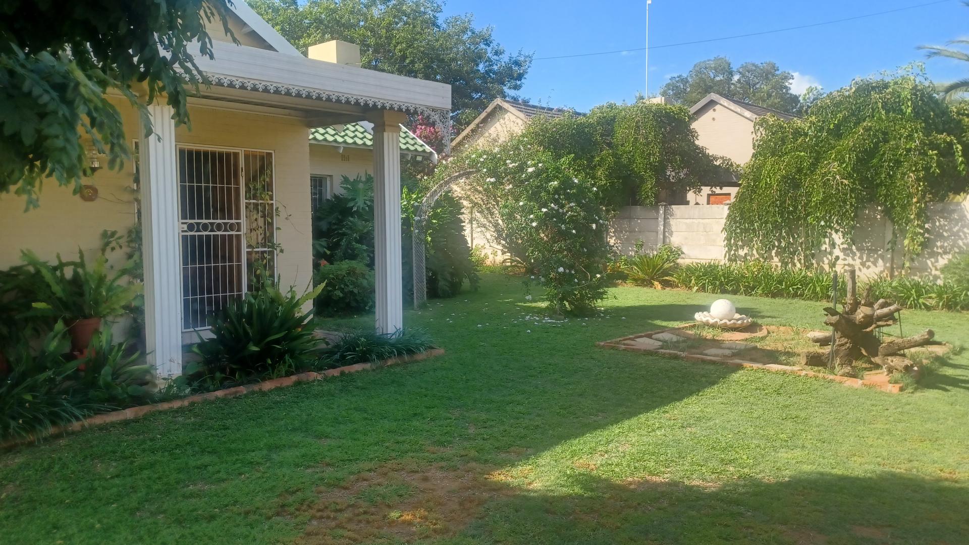  of property in Dagbreek
