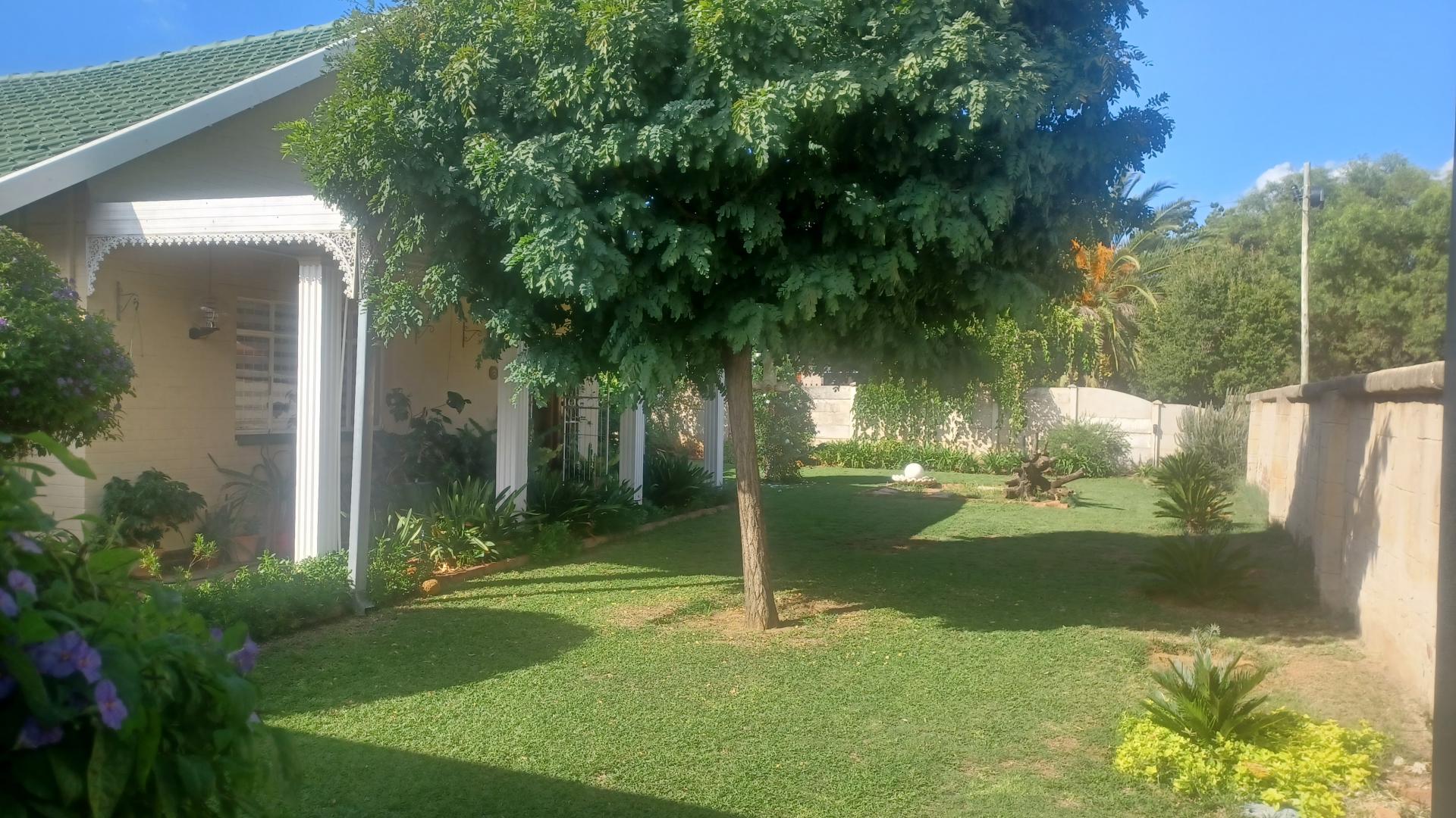  of property in Dagbreek