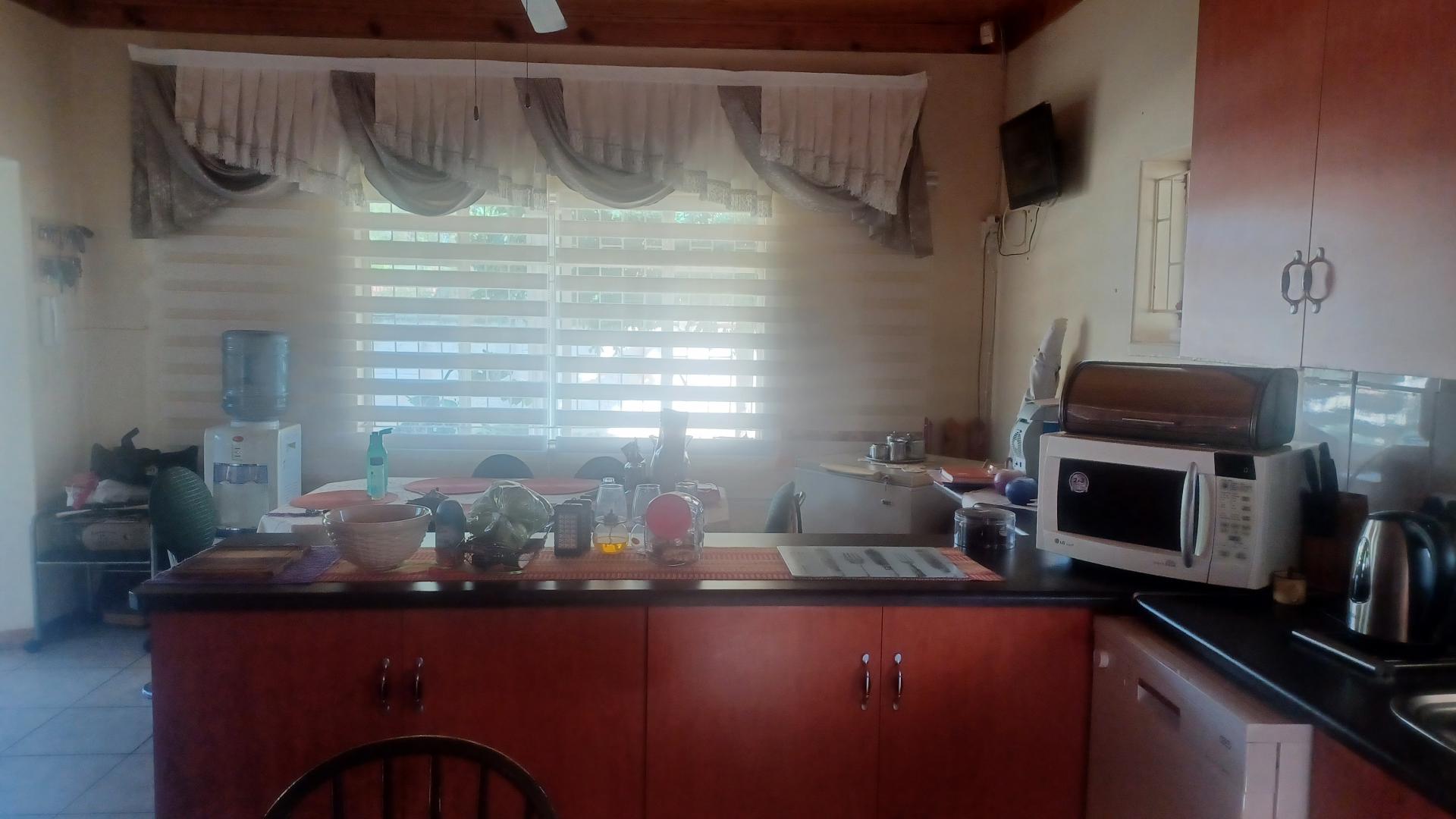  of property in Dagbreek