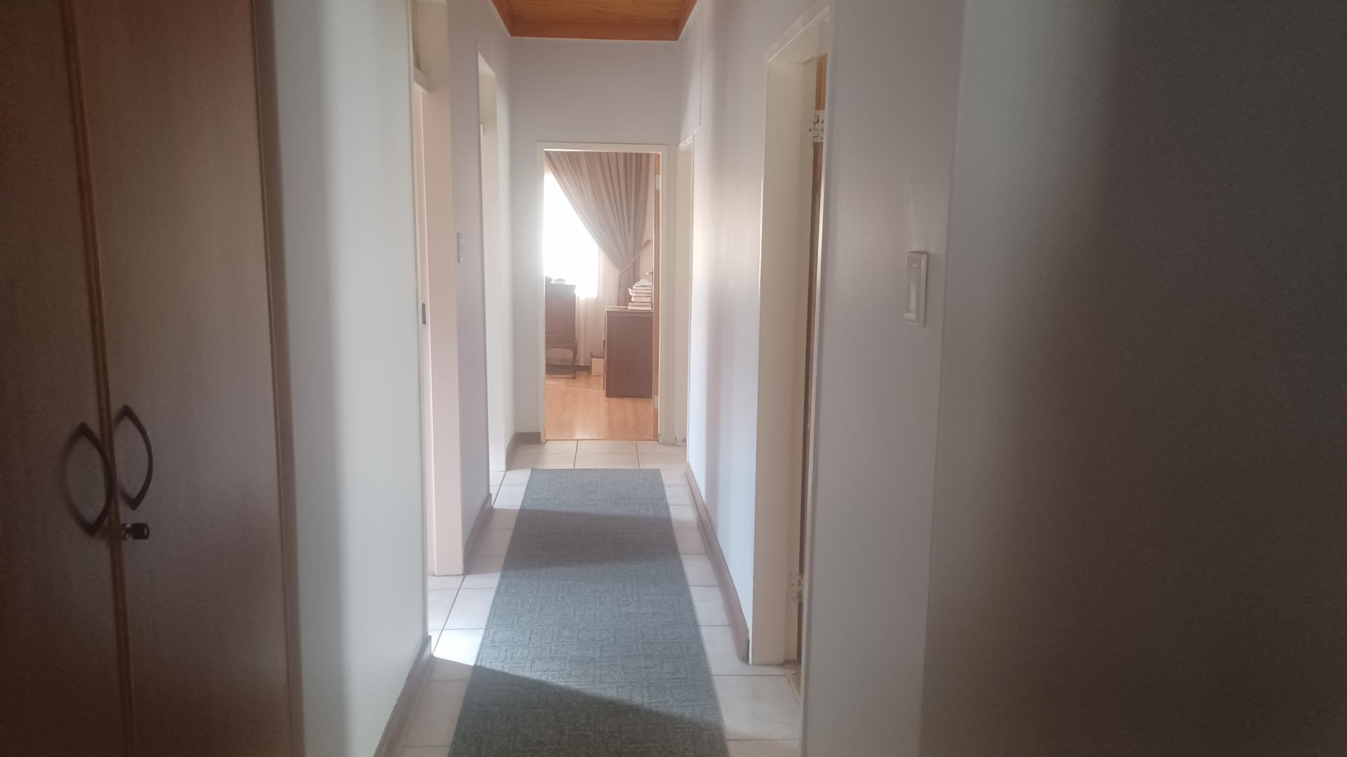  of property in Dagbreek