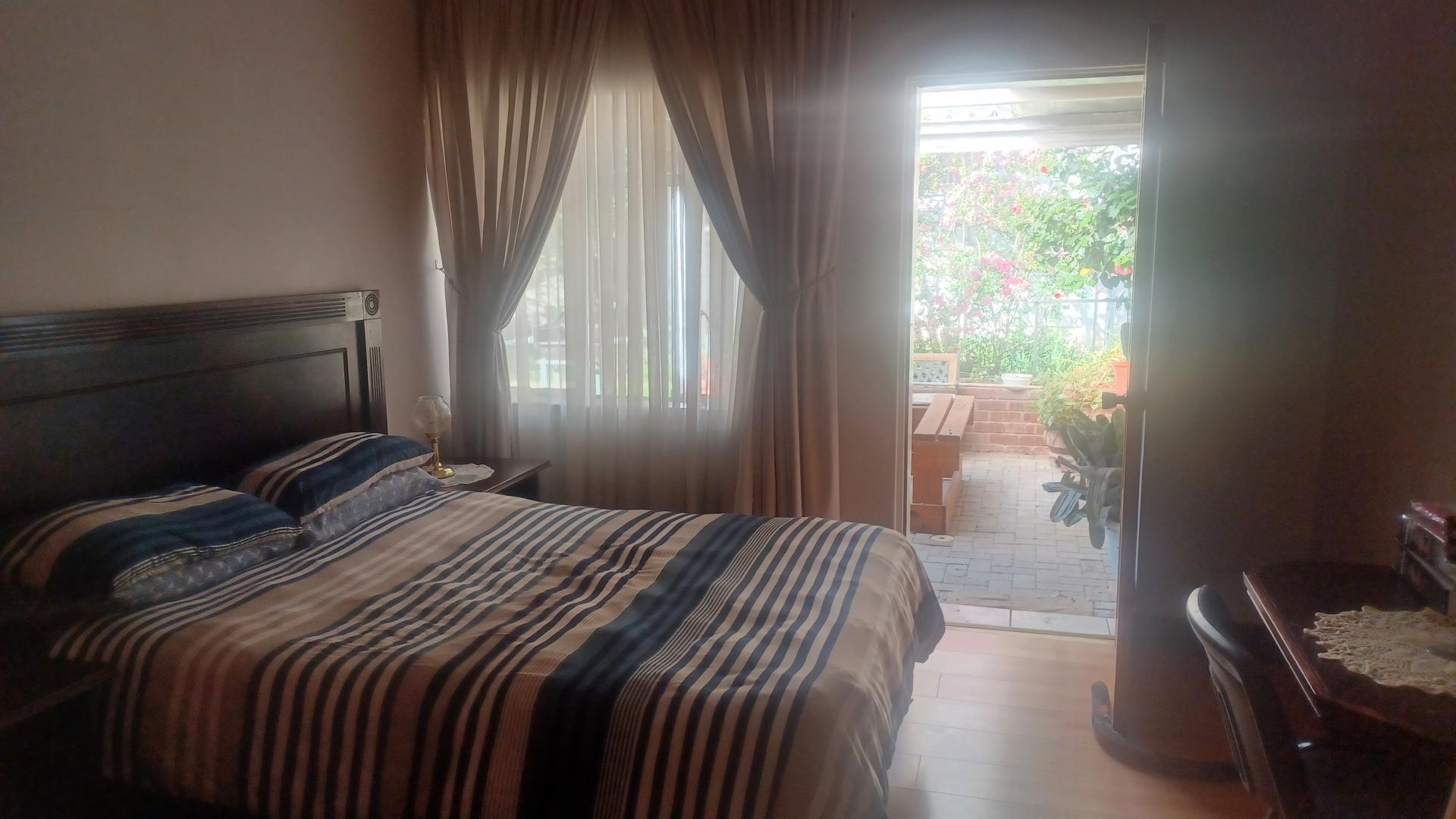  of property in Dagbreek