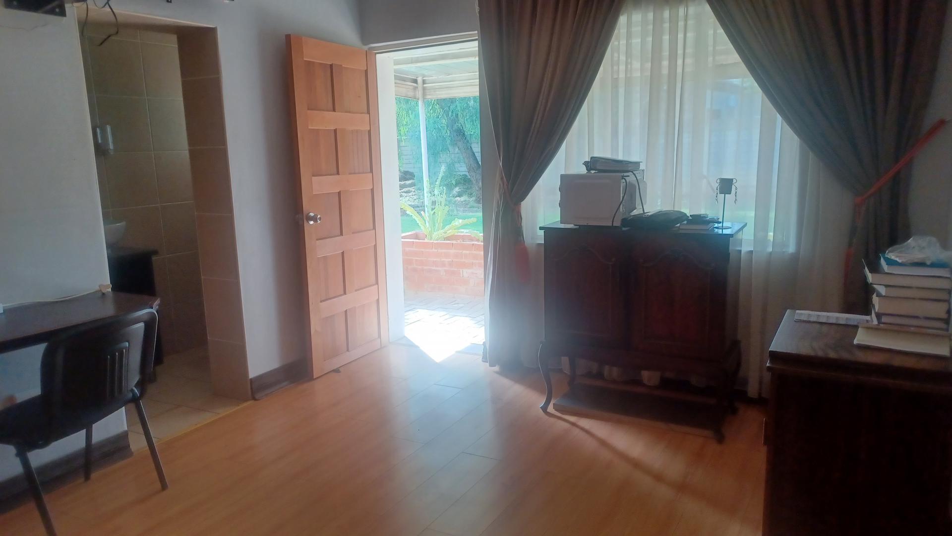  of property in Dagbreek